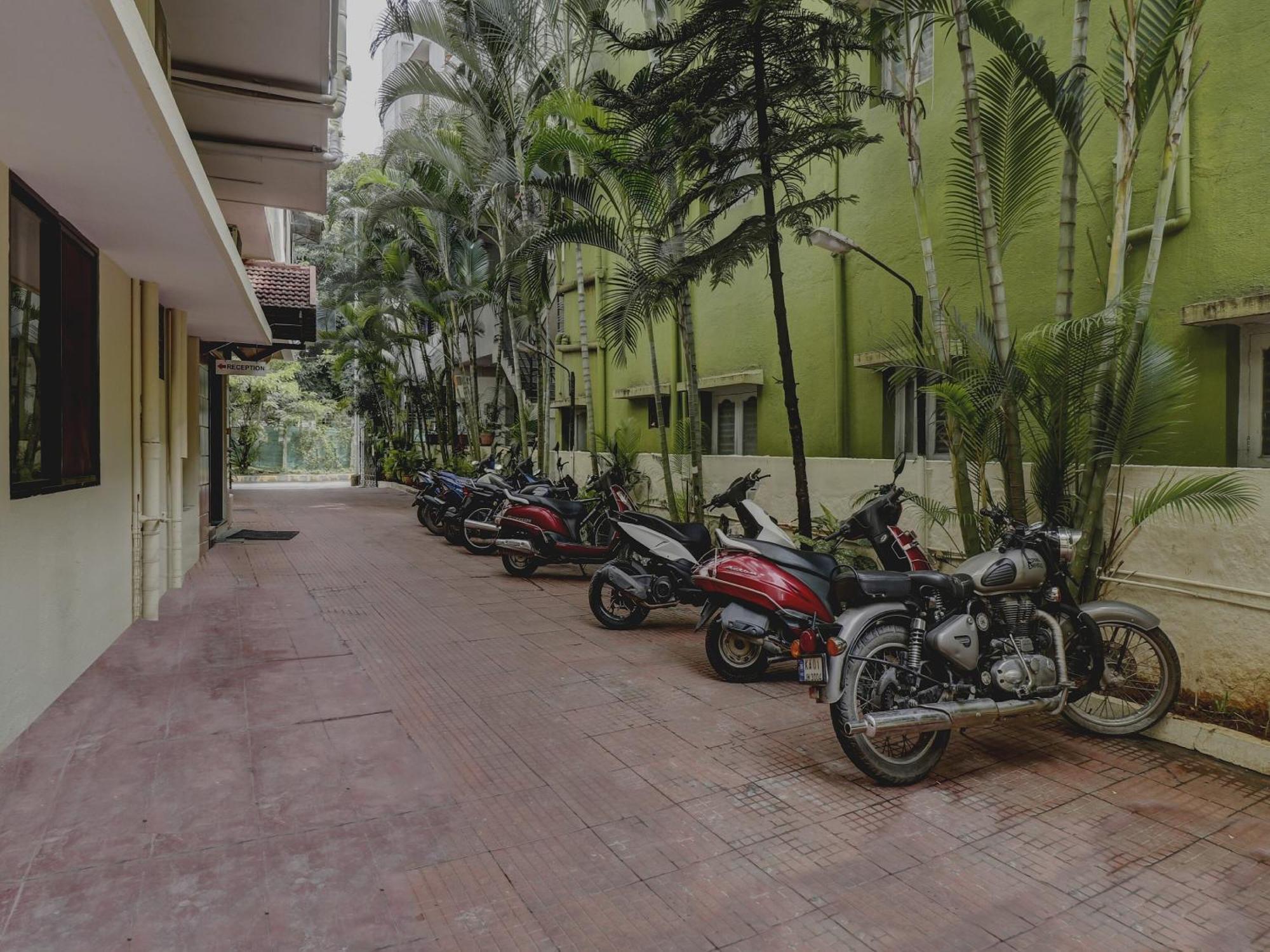 Super Collection O Green View Homes Near Nexus バンガロール エクステリア 写真