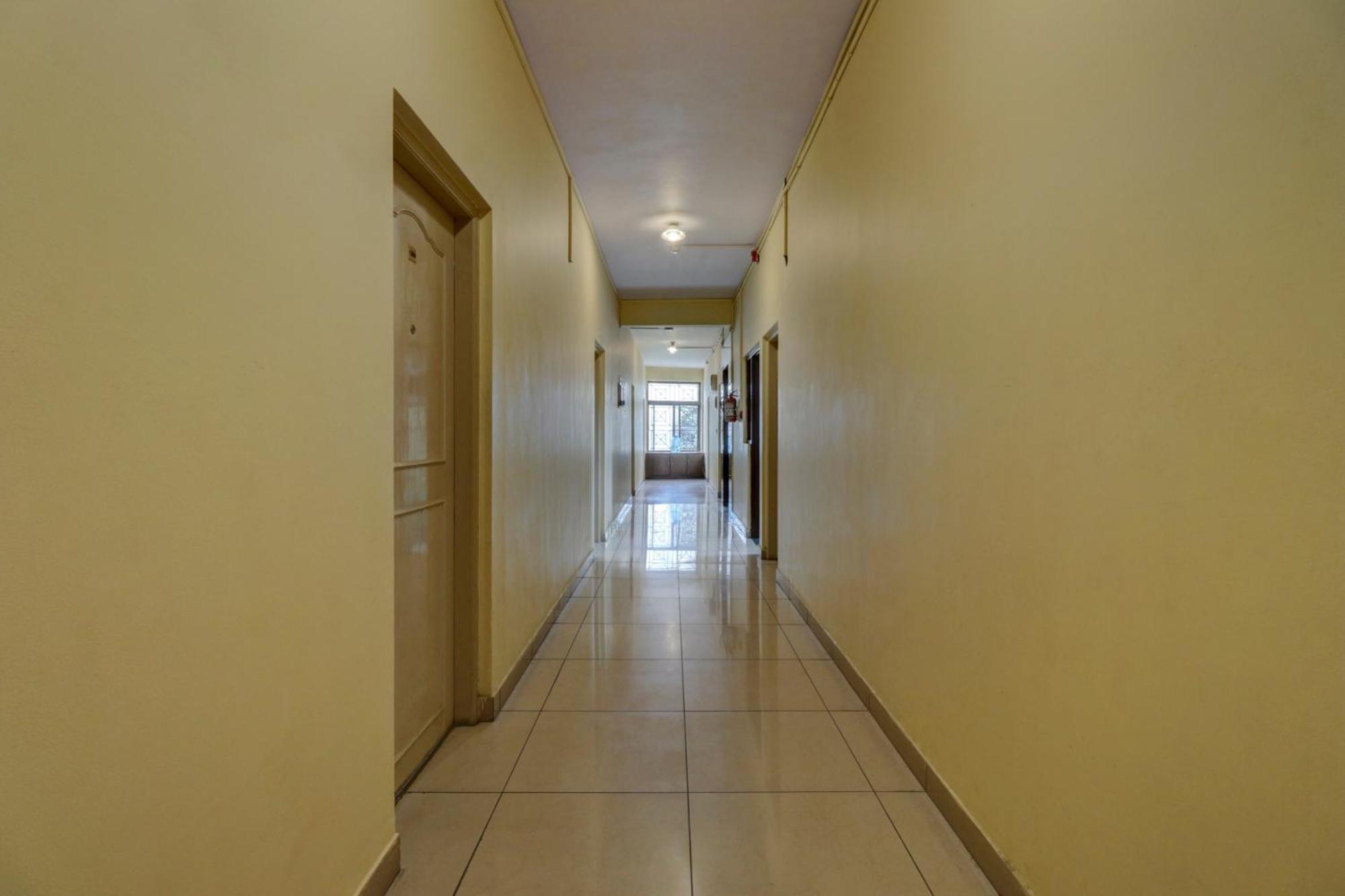 Super Collection O Green View Homes Near Nexus バンガロール エクステリア 写真
